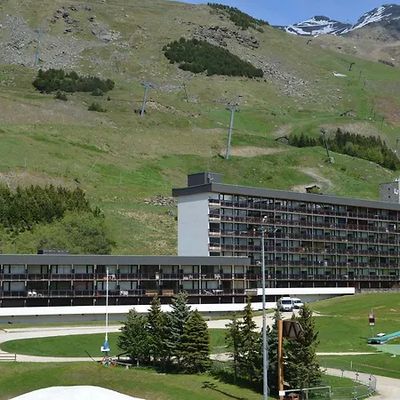 6 Pers Avec Balcon Expose Sud, Au Pied Des Pistes Des Menuires, Quartier Croisette - Fr-1-452-210 Apartment *